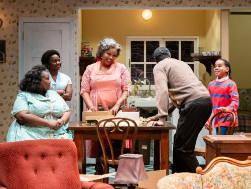 Shermona Mitchell, Deja Culver, Marlette Buchanan, Arlando Smith, and Channing Gistarb in A Raisin in the Sun at Taproot Theatre. Photo by Robert Wade.